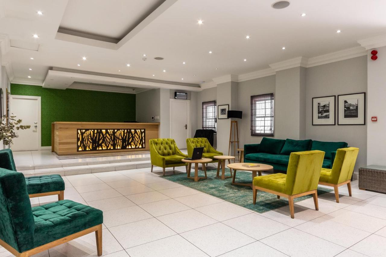 Trendy Apartment In Thibault Square City Centre Cape Town Eksteriør bilde